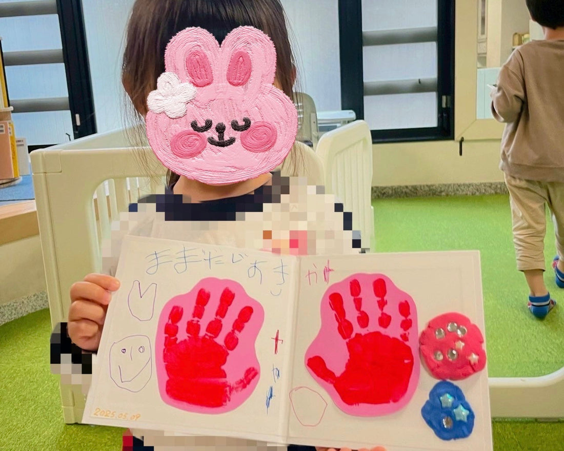 母の日の制作の仕上げ☺️🎀